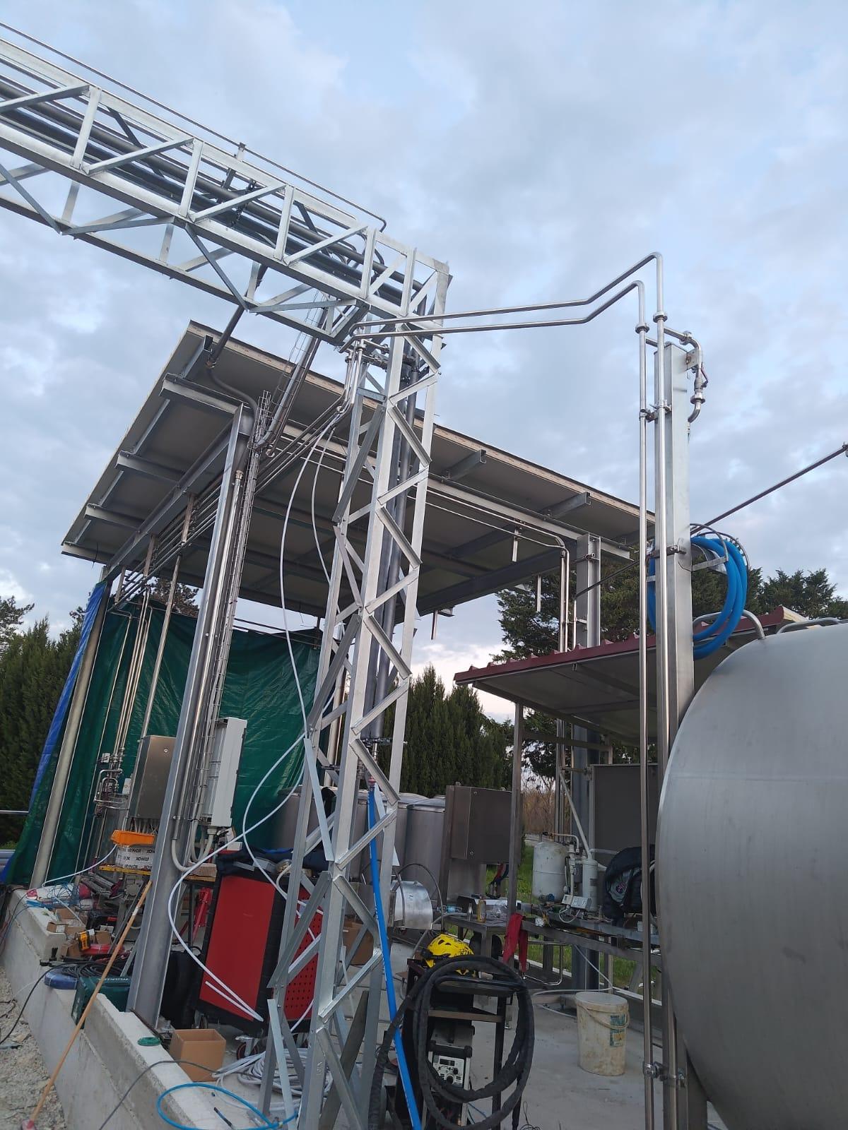 Vista verticale del gruppo di raccolta sangue