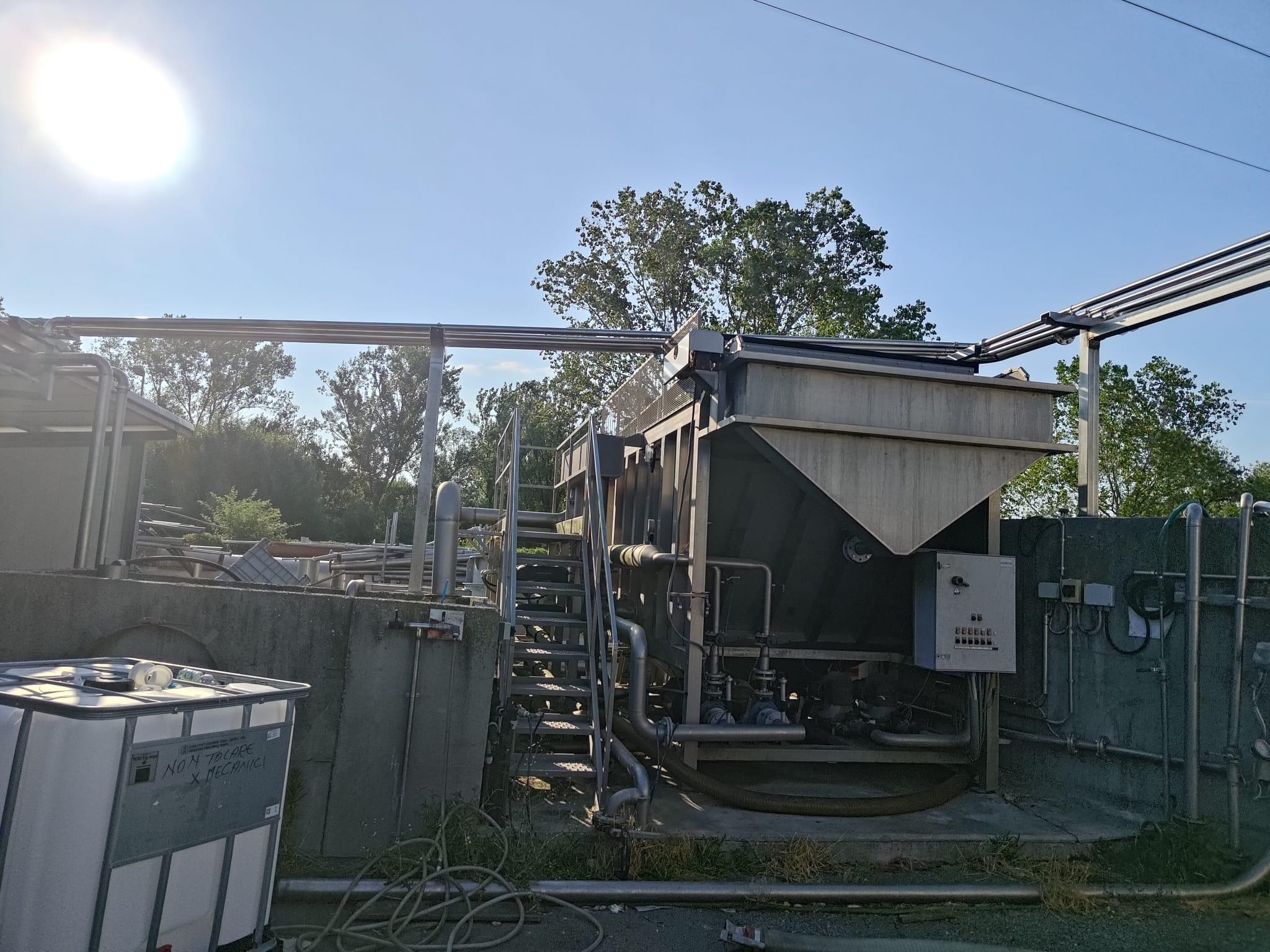 Tubazioni inox installate in cantiere